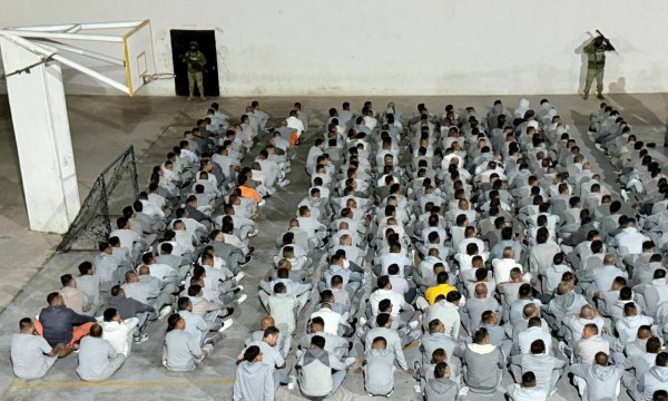 Revientan Cereso de Aquiles Serdán