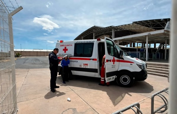 Se lesiona en la cabeza tras caer en terminal norte