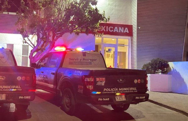 Hiere a sus hijastros con navaja