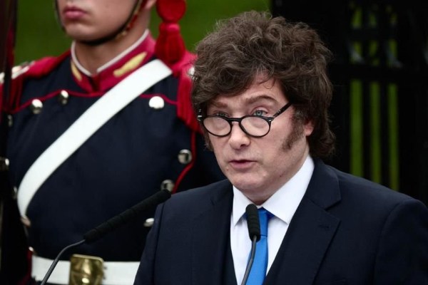 Argentina expulsa al diplomático de Irán