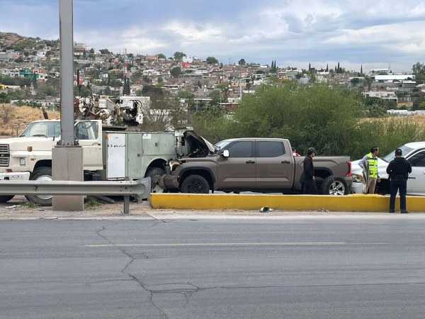 Choque deja un lesionado en carretera a Aldama