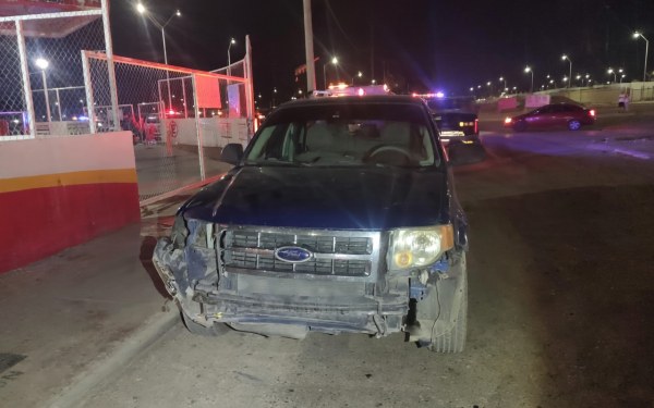 Motociclista queda lesionado tras choque
