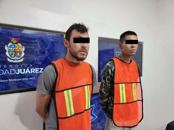 Detienen a dos por amenazar de muerte a vecino