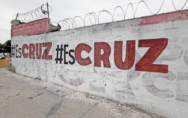 PAN denuncia 4,700 bardas de #EsCruz