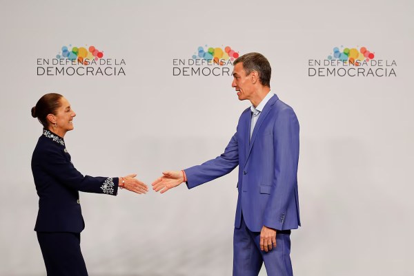 Sheinbaum y Sánchez sellan la reconciliación entre México y España