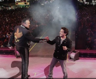 Pepe Aguilar lanza dardo contra 