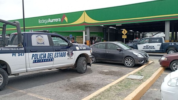 Agreden a guardia de Bodega Aurrera