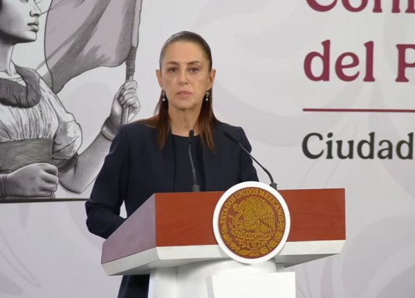 Sheinbaum pide datos de personal de embajada de EU en Chihuahua