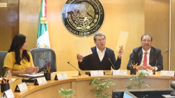 Avanzan perfiles cercanos al oficialismo en quintetas finales para el INE