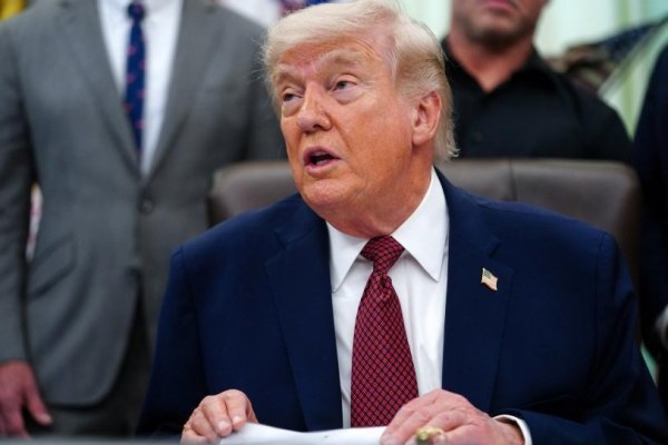Trump condiciona diálogo con Irán a liberación de mujeres