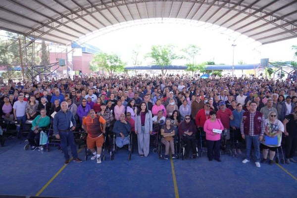 Entregan más de 4 mil tarjetas Bienestar a adultos mayores y mujeres en Juárez
