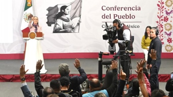 Investigan a Ebrard por alojamiento gratuito de su hijo en Embajada de Reino Unido