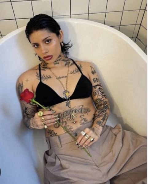 Dagna Mata denuncia presiones tras video de Nodal