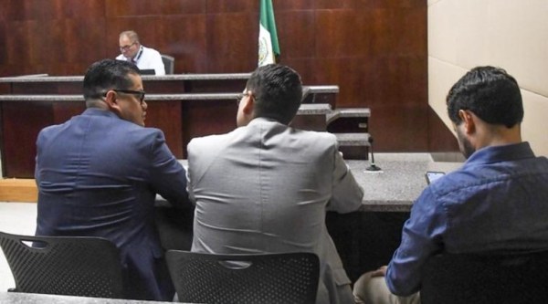 Vinculan a proceso a exdirector de la UACH por desvío de 31 mdp