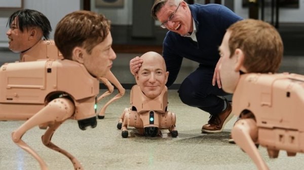 Perros robot con rostros de Musk y Zuckerberg 
