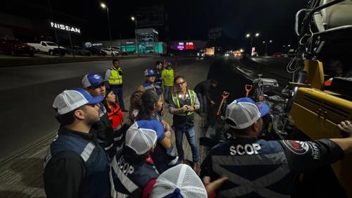 Supervisa Obras Públicas repavimentación nocturna en Periférico de la Juventud