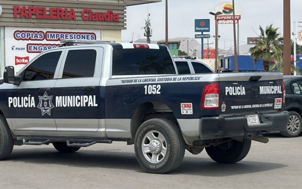 Empleada de casa de cambio fingió asalto para quedarse con 1,400 dólares