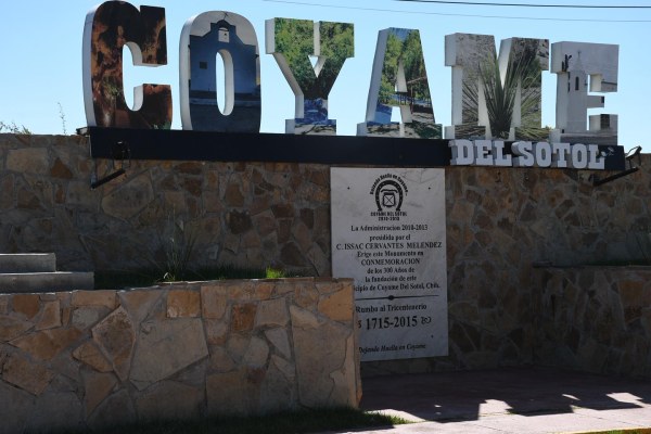 Dejan muerto en letras de Coyame del Sotol