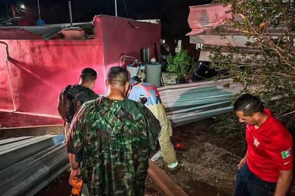 Gobierno apoya a 54 familias afectadas por lluvias