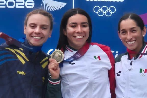Ana María Torres gana oro en triatlón Centroamericano