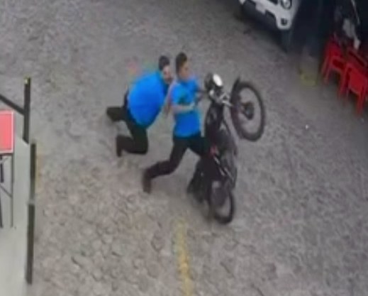 Se accidentan meseros en La Haciendita
