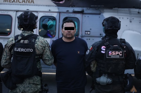 Dictan prisión preventiva al “R1”