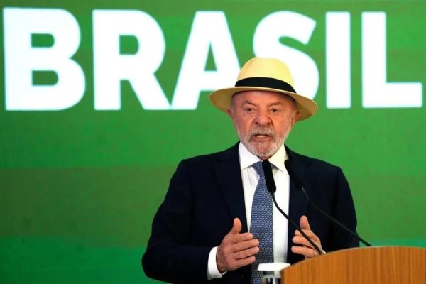 Revoca EU visa de Embajadora de Brasil