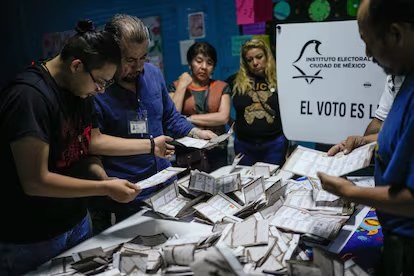 Concede juez amparo contra reforma judicial