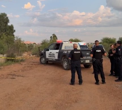 Localizan encobijado en tapia