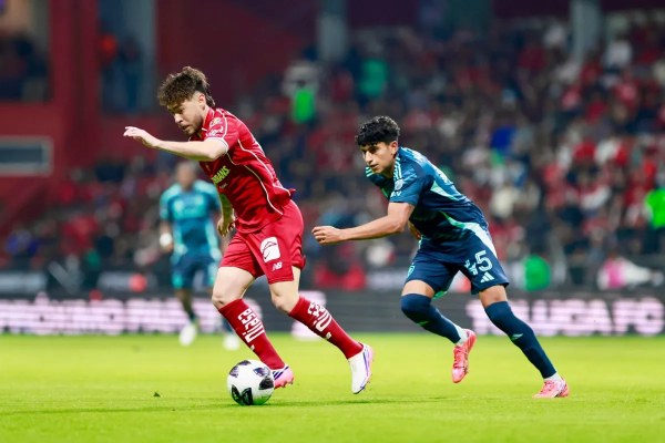 Golea Toluca 3-0 a Seattle Sounders