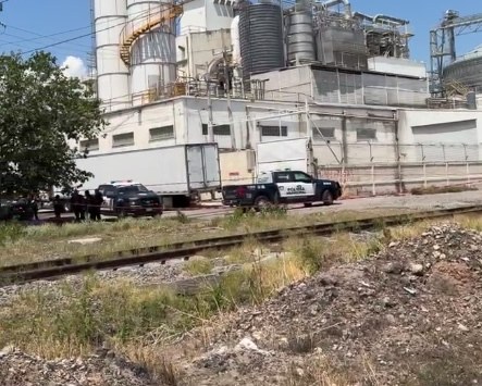 Hallan muerto dentro de baúl