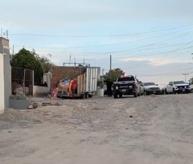 Ejecutan a dos dentro de casa