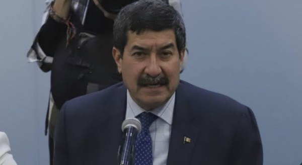 Urge frenar el desplazamiento en Chihuahua: Javier Corral