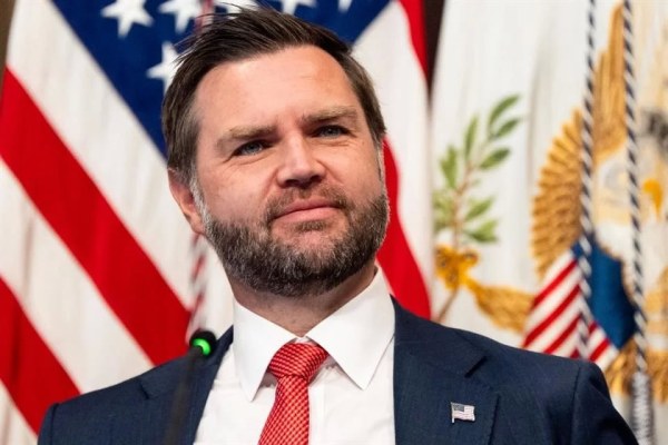 Busca EU bajar precios del petróleo