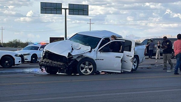 Choque en carretera deja varios lesionados