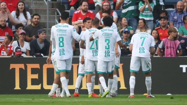 Vence Santos Laguna 2-0 a Philadelphia Union