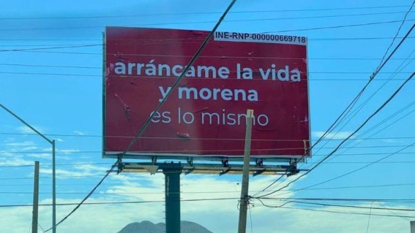 Coloca PAN nuevo espectacular vs Morena