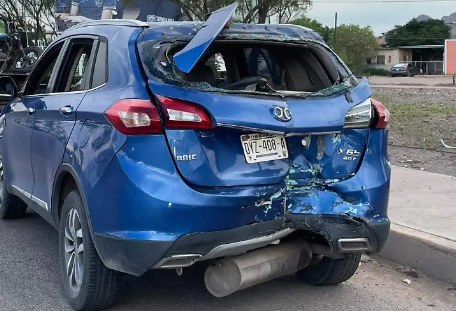 Motociclista queda lesionado tras choque
