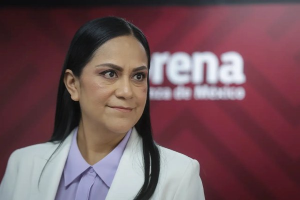 Morena despotrica contra el PAN por