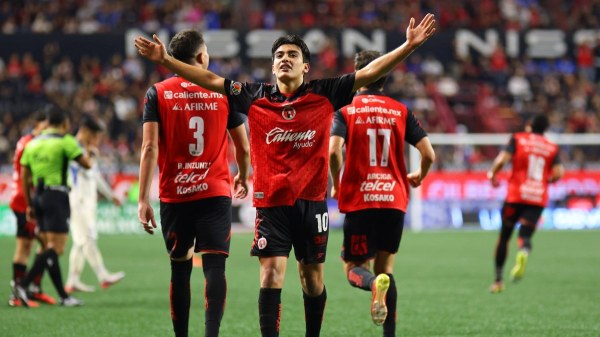 Vence Tijuana 2-1 a Cruz Azul