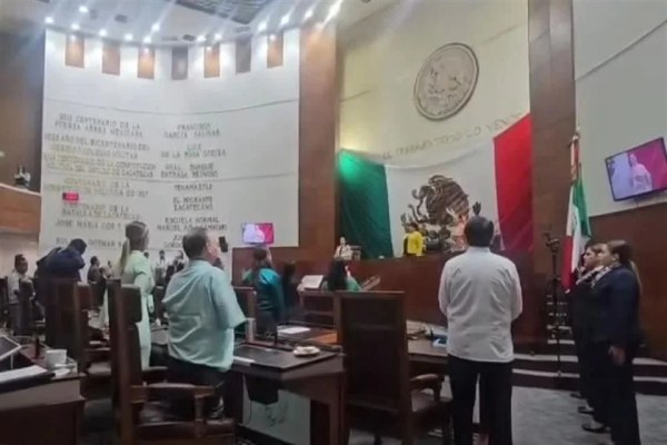 Cambian Morena y PVEM reparto de pluris en Zacatecas