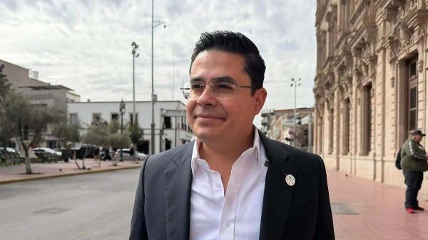 Critica Rafa Loera 