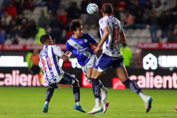 Derrota Puebla 3-2 a Pachuca