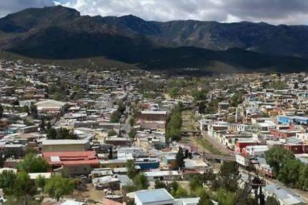 Sucesión de microsismos enciende vigilancia en Santa Bárbara