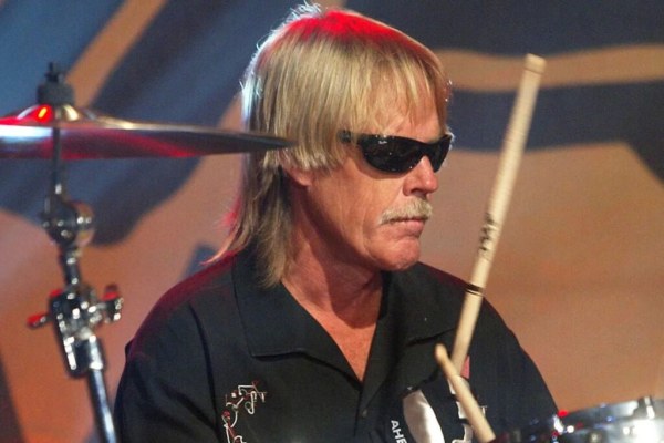 Muere baterista de ZZ Top
