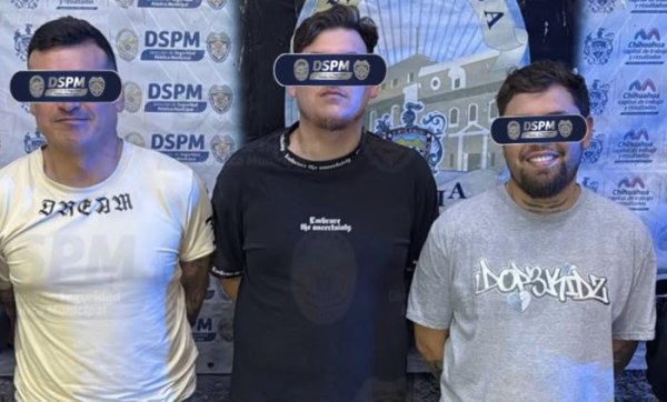 Detienen a cantante con armas