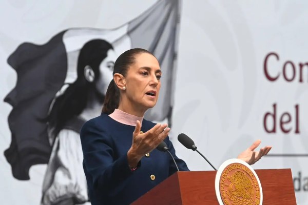 Considera Sheinbaum inminente extradición de contraalmirante Farías