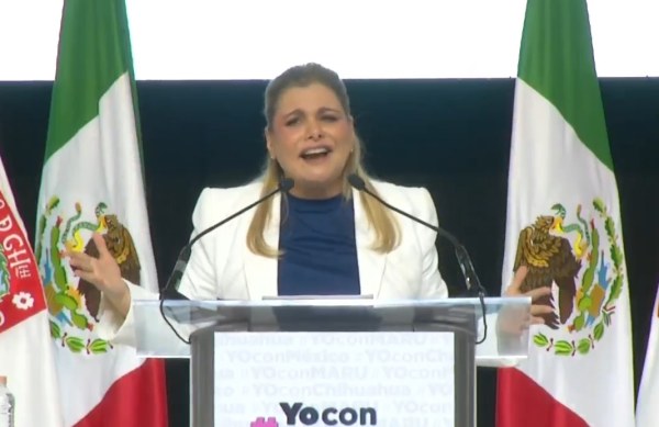 Lamenta Maru fallecimiento de Carlos Reyes