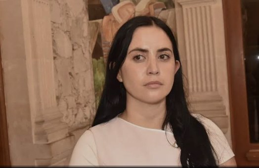 IEE notifica a alcaldesa de Guadalupe y Calvo