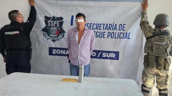 Lo detienen tras intentar sacar dos explosivos de minera